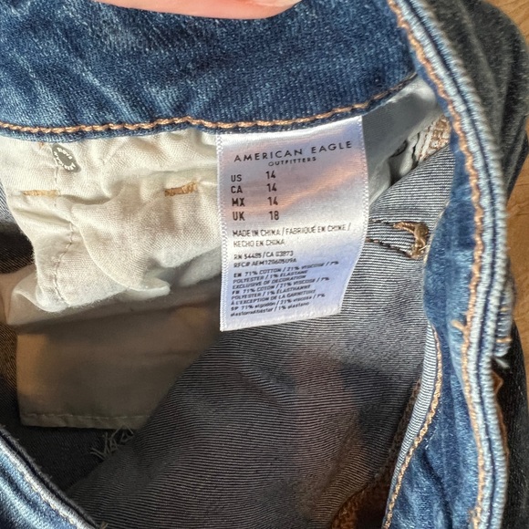 American Eagle Shorts - Picture 4 of 4